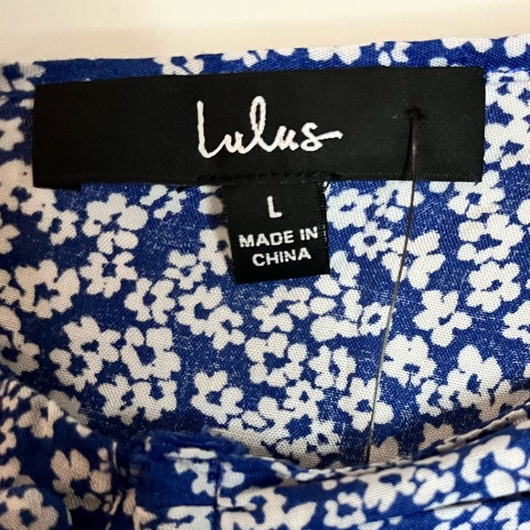 Lulus Blue Floral Sweetheart Neckline Puff Sleeve Romper Size L NWT - Picture 5 of 14